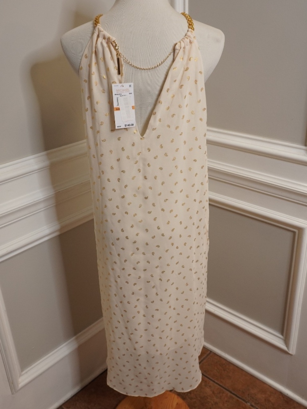 Michael Kors Cream Top with Gold Chain Detail - Picture 6 of 10